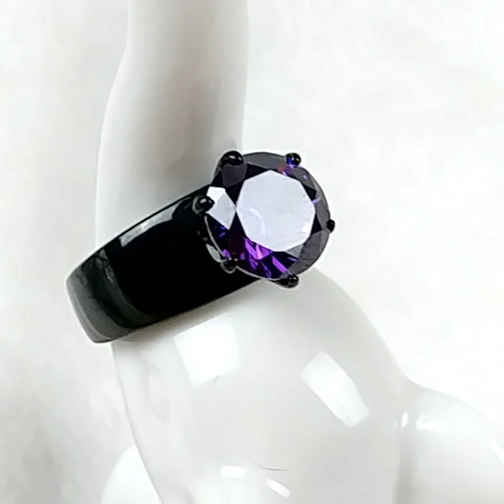 Goth Purple Solitaire Black Stainless Steel Ring - Picture 3 of 14